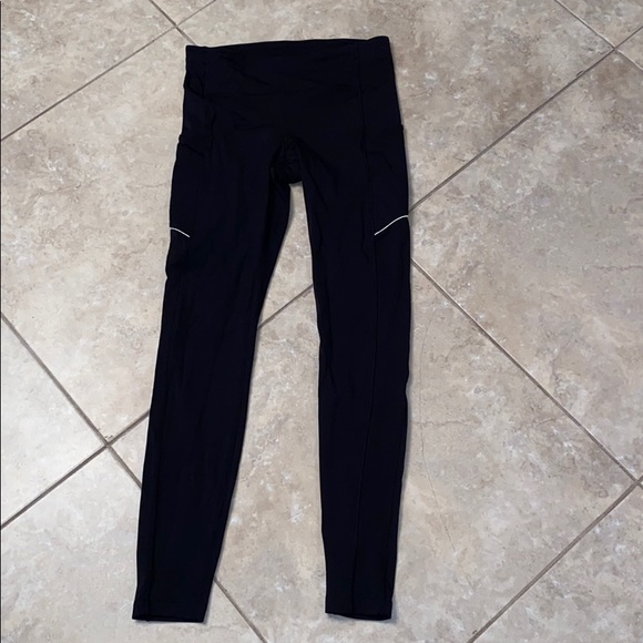Lululemon running leggings with pockets never worn - Picture 1 of 1
